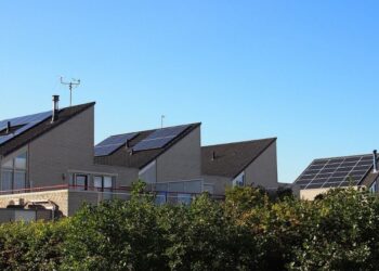Por qué se ha popularizado la colocación de paneles solares en casa