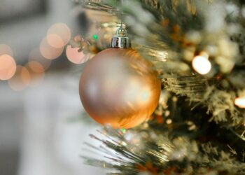 10 Manualidades Bonitas para Navidad que Harán Brillar tu Hogar