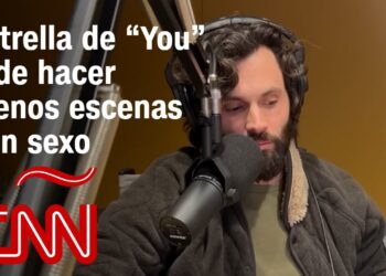 Descubre al Actor de ‘You’: Perfil, Carrera y Secretos detrás de las Escenas