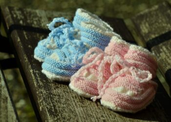 10 Increíbles Ideas de Manualidades para Decorar tus Zapatos