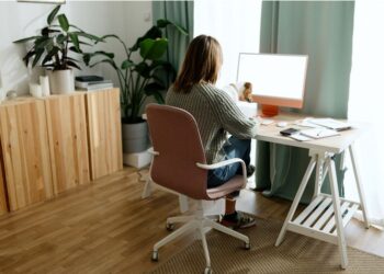 Mesa plegable chica: la solución perfecta para espacios reducidos