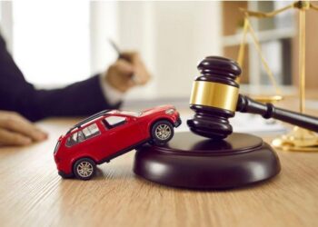 Las cualidades que debe buscar en un abogado de accidentes automovilísticos