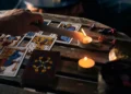 Tarot IA Une la Sabiduría Ancestral con la Inteligencia Artificial en un Mercado Espiritual Digital que Supera los 2.200 Millones de Dólares